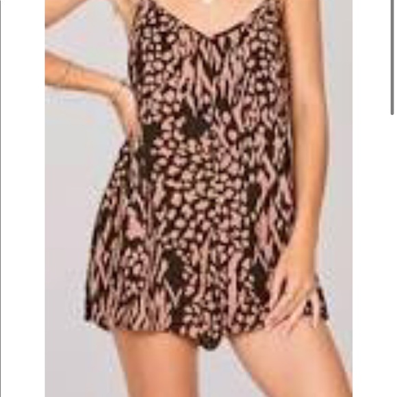 Amuse Society Wild For You romper - Picture 1 of 3